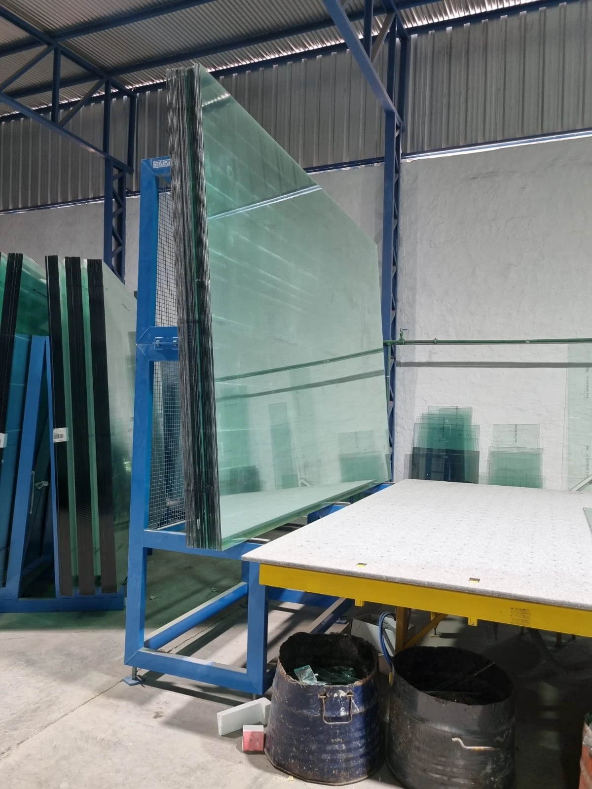 caballete de caida libre strong equipamiento para la industria del vidrio
