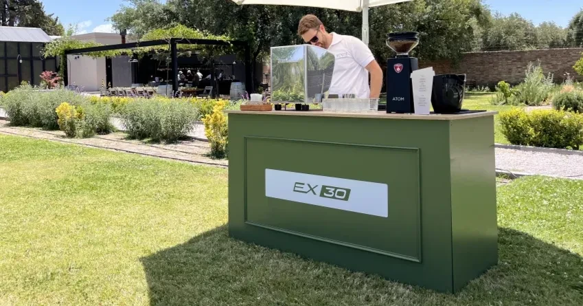 Barra de café para bodas en Mendoza con arte latte