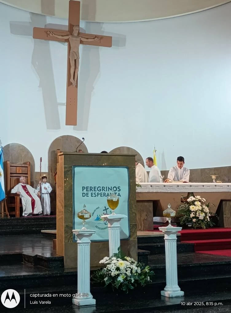 Homilía Misa Crismal 2025. “Él, nos envía en su nombre”