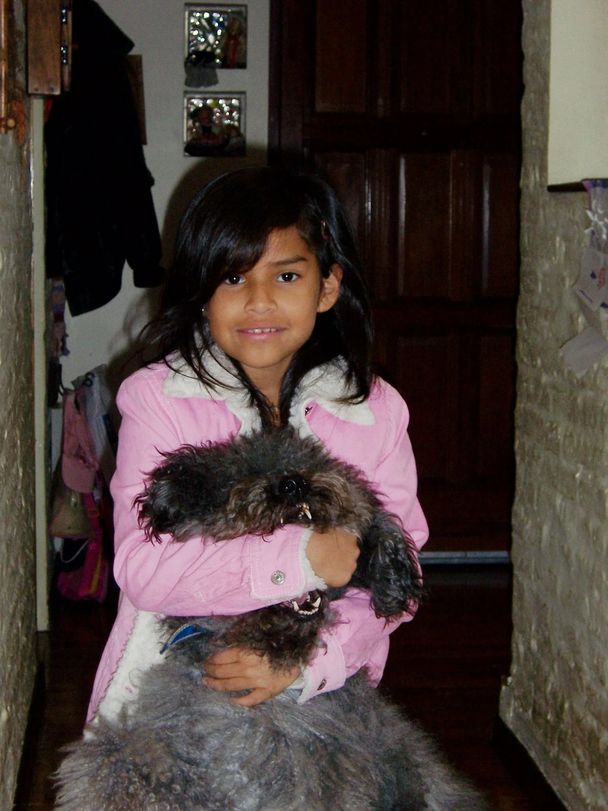 Dani con Toy