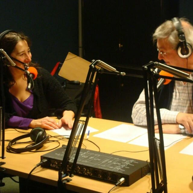 FM UB 90.9 