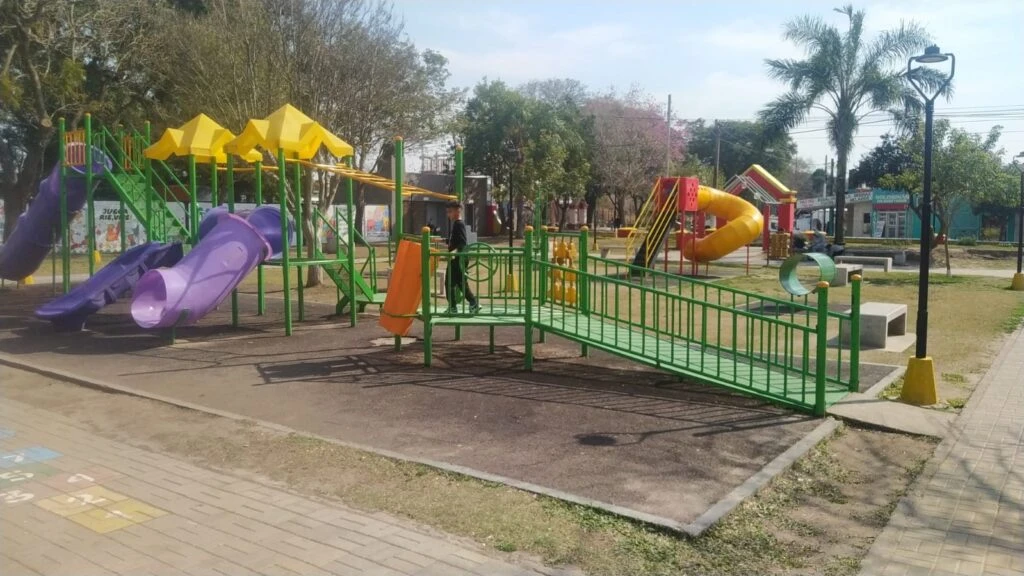 Parque infantil "El Zorzalito"