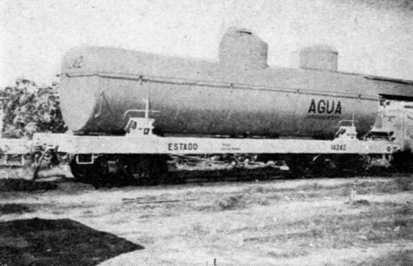 Vagon tanque para agua construido en 1946 en los talleres de Laguna Paiva Colaboración: Roberto Rivero