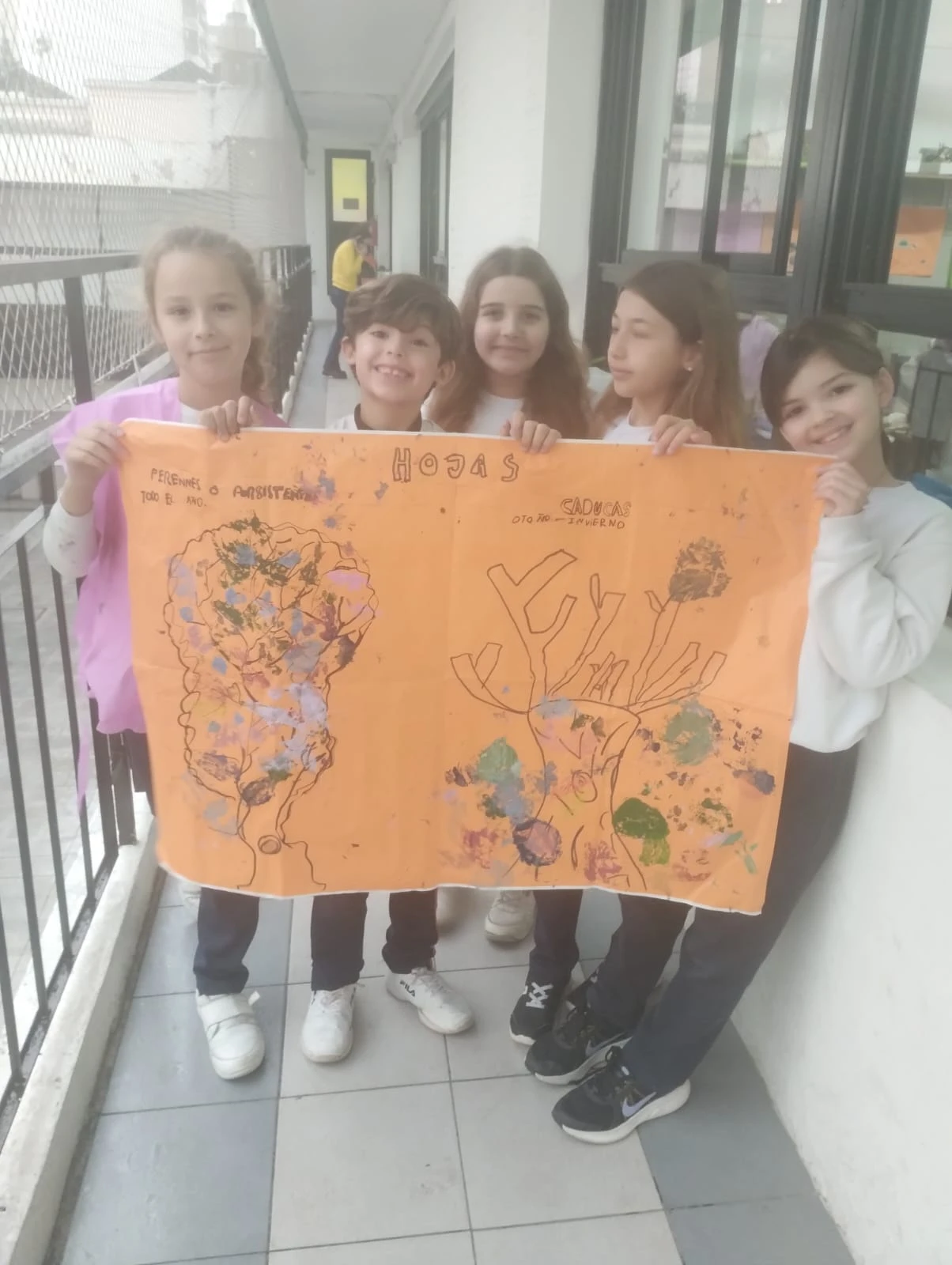 12-SELLOSDEHOJAS-2025.webp