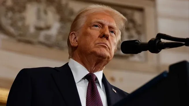 Trump refuerza la soberanía económica de EE.UU. con aranceles a Canadá y México