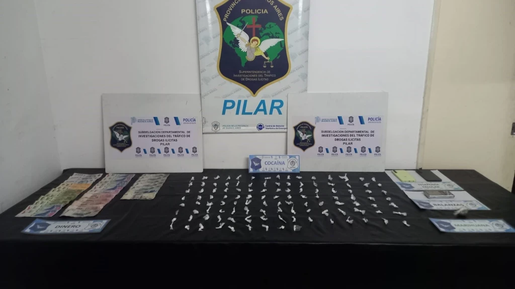 Detienen a vendedora de drogas en Manuel Alberti con más de 110 dosis de cocaína
