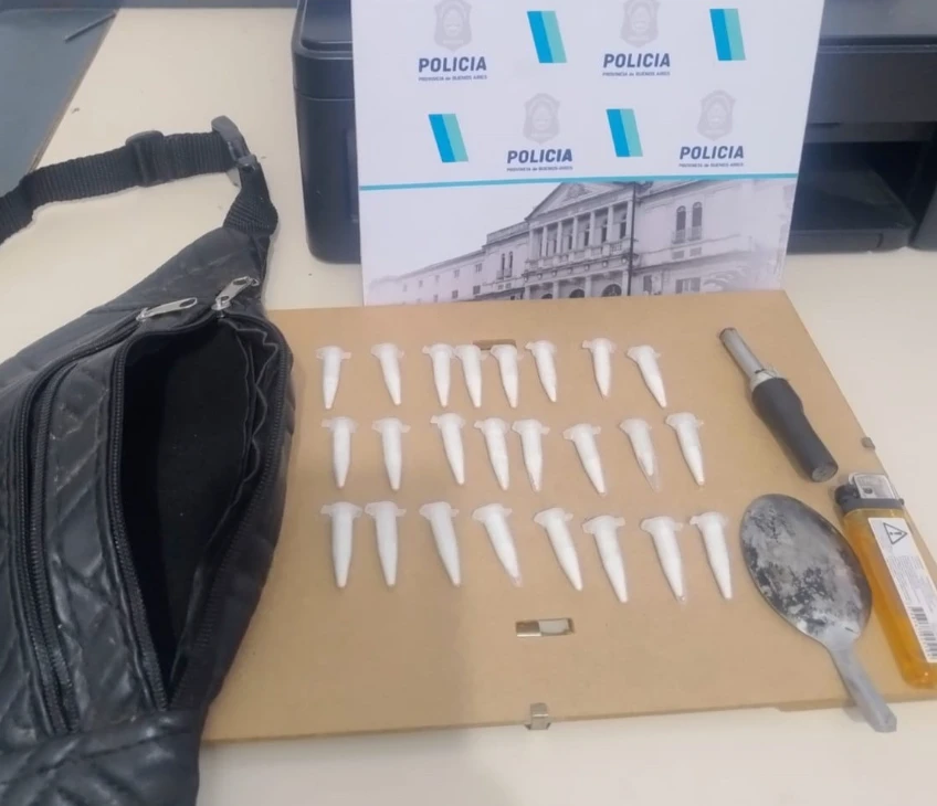 Secuestran 24 dosis de cocaína durante un operativo en Presidente Derqui