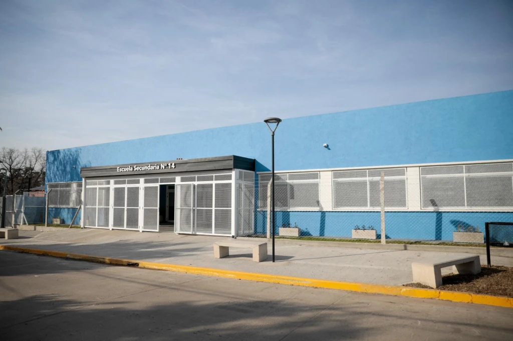 Quedó inaugurada la Secundaria N°14 en el barrio Monterrey