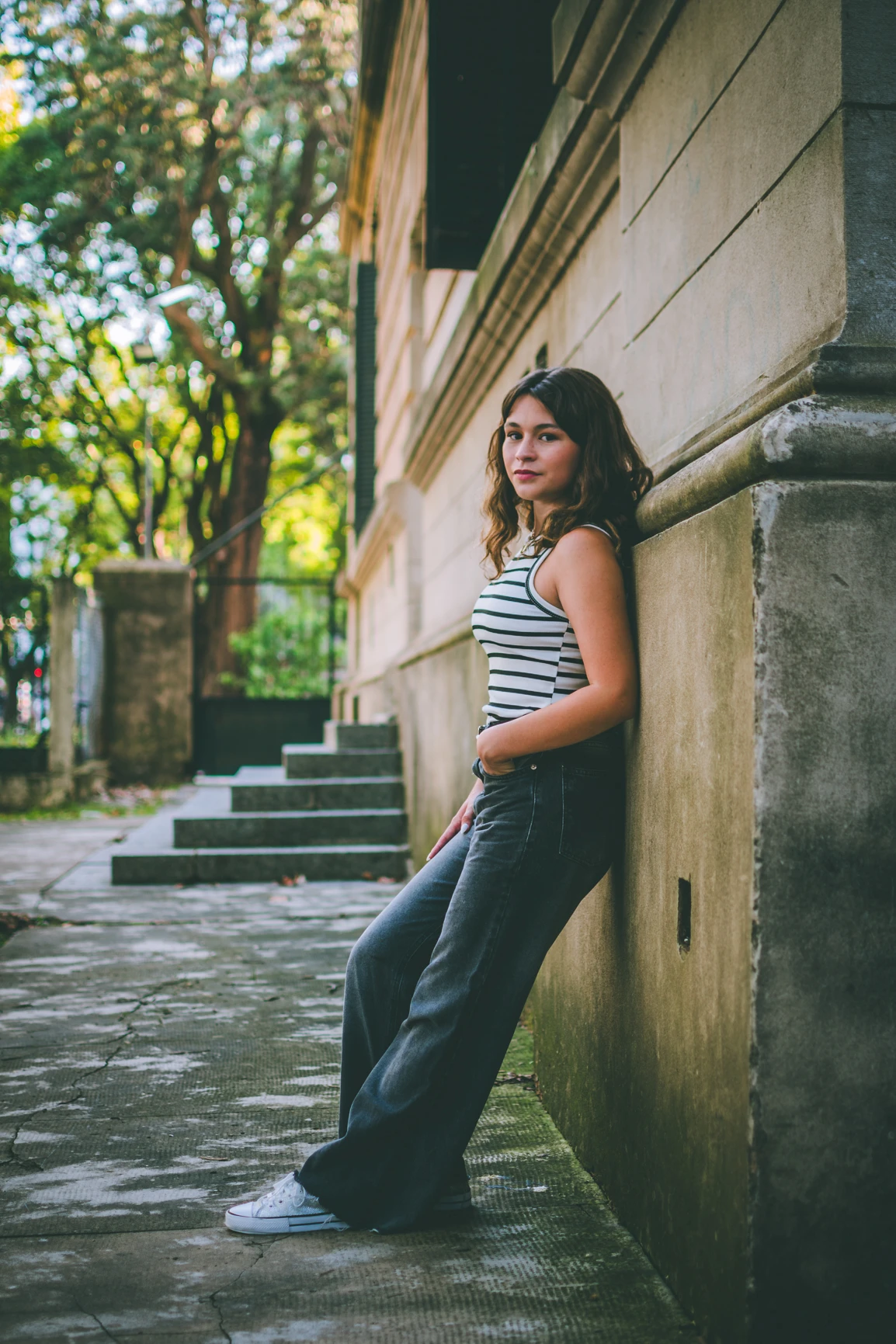 Simona Book