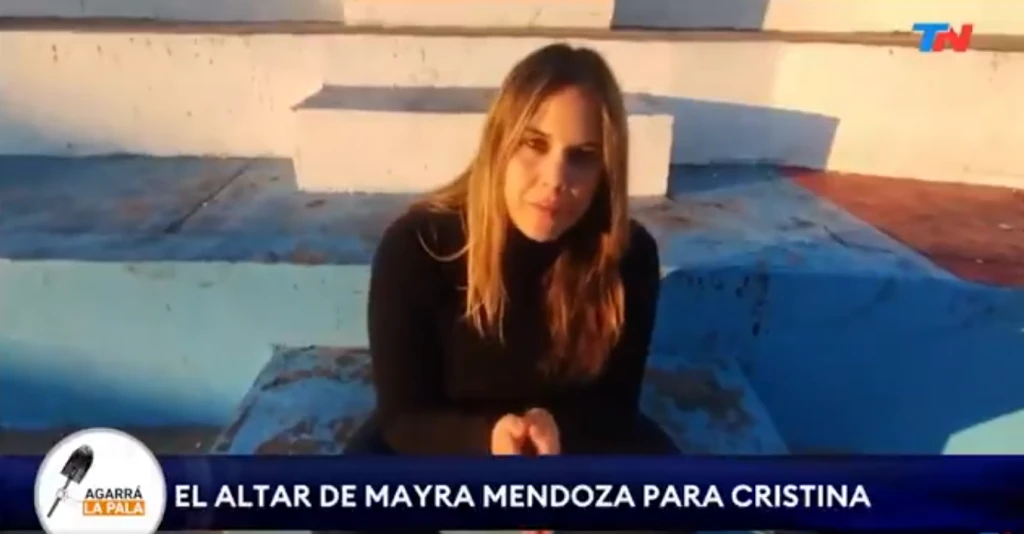 Estefanía Albasetti expone el "altar millonario" de Mayra Mendoza a Cristina Kirchner
