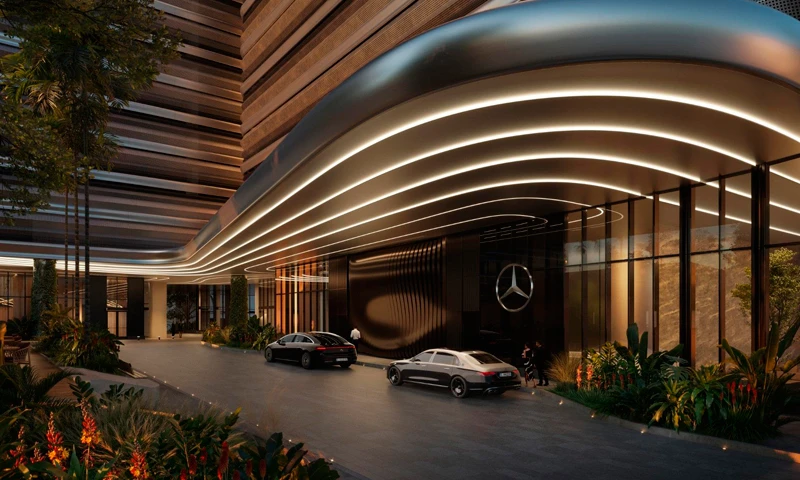 02-Mercedes-Benz-Places-Brickell-Entrance.webp