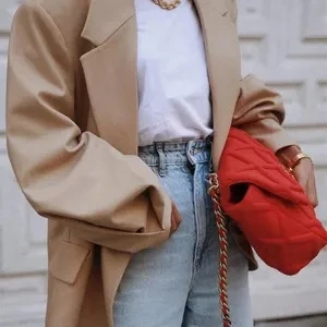 LOOK BLAZER CON JEANS