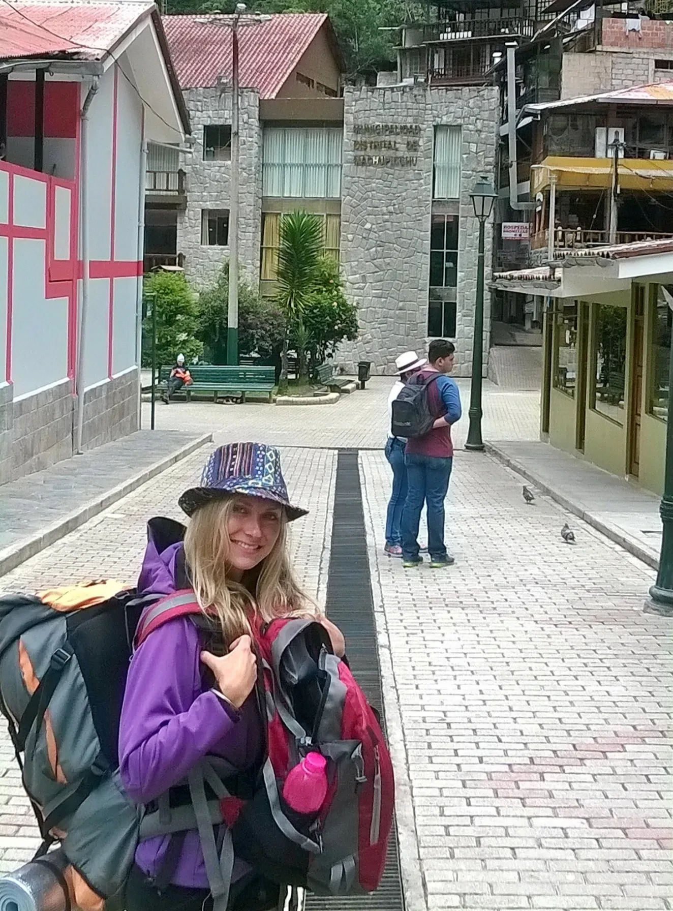 Mochilera en Machu Pichu