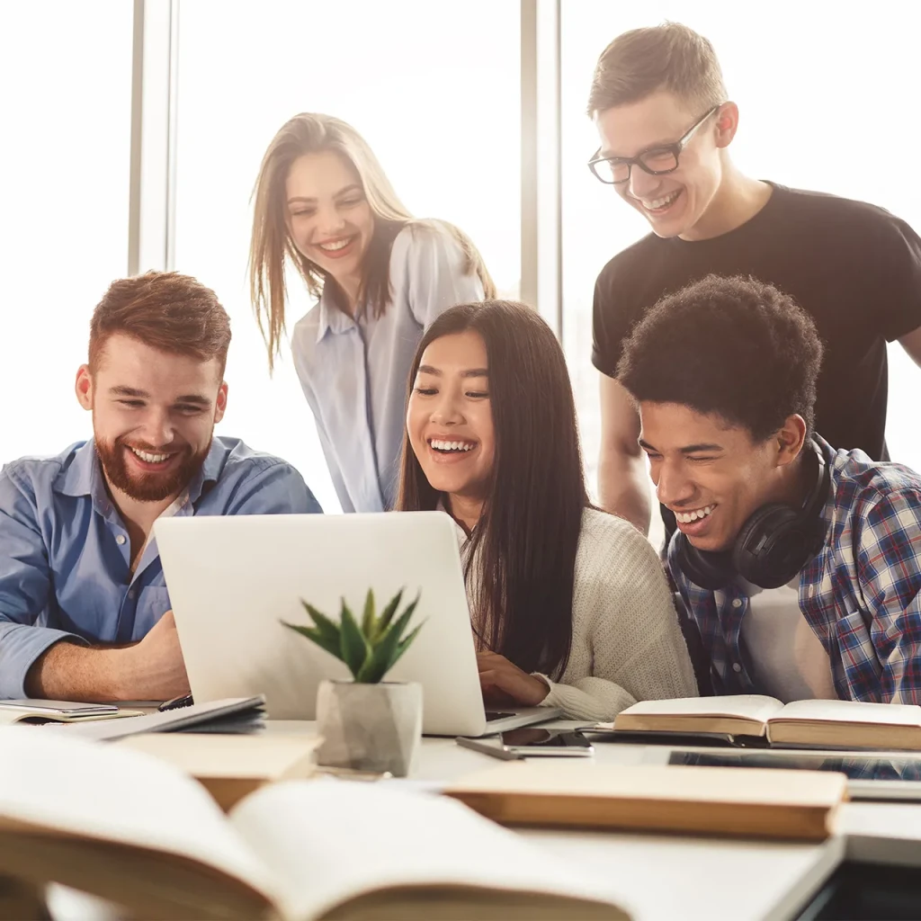 Estudiantes clase online
