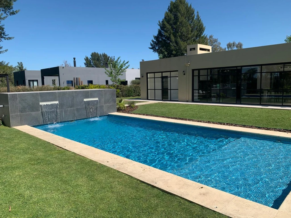 Construcción Piscina