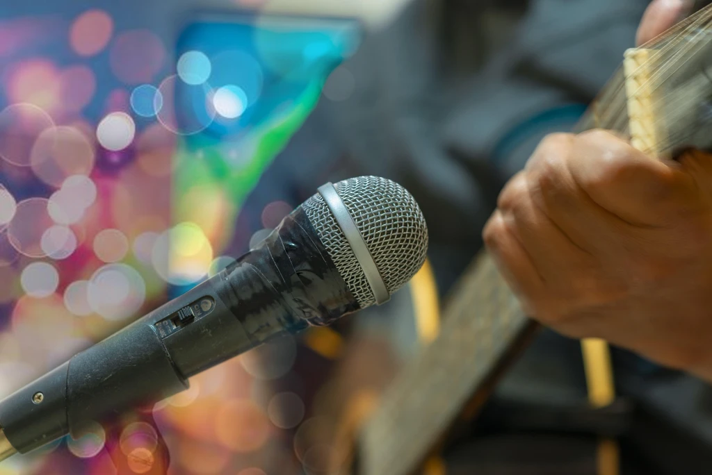 microphone-45476341920.webp