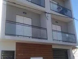ALQUILER MONOAMBIENTE, CON BALCON, 30 M2 , BAÑO