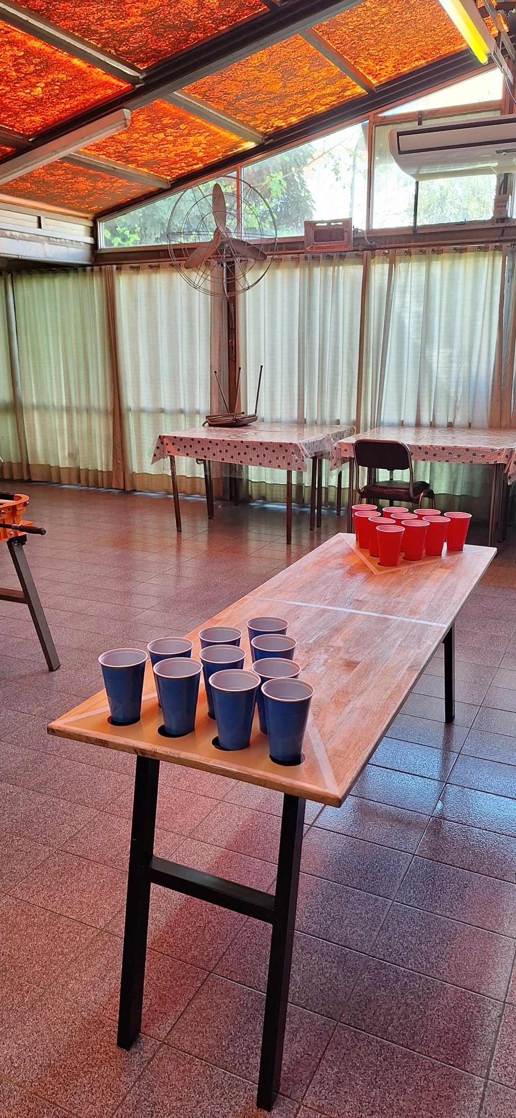 mesa de beer pong