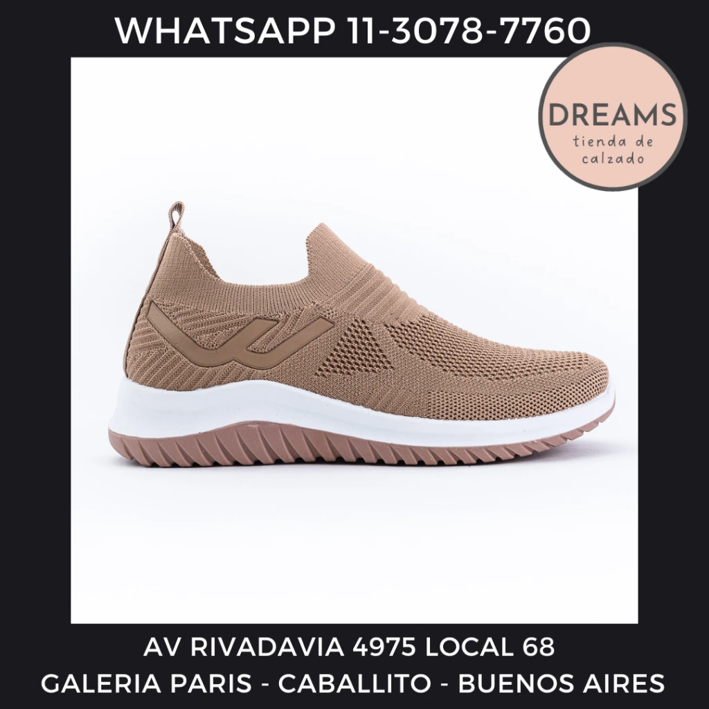 Zapatillas tipo media mujer sin cordones 255 beige tostado Dreams Calzado Caballito Av Rivadavia 4975 local 68 Galeria Paris.