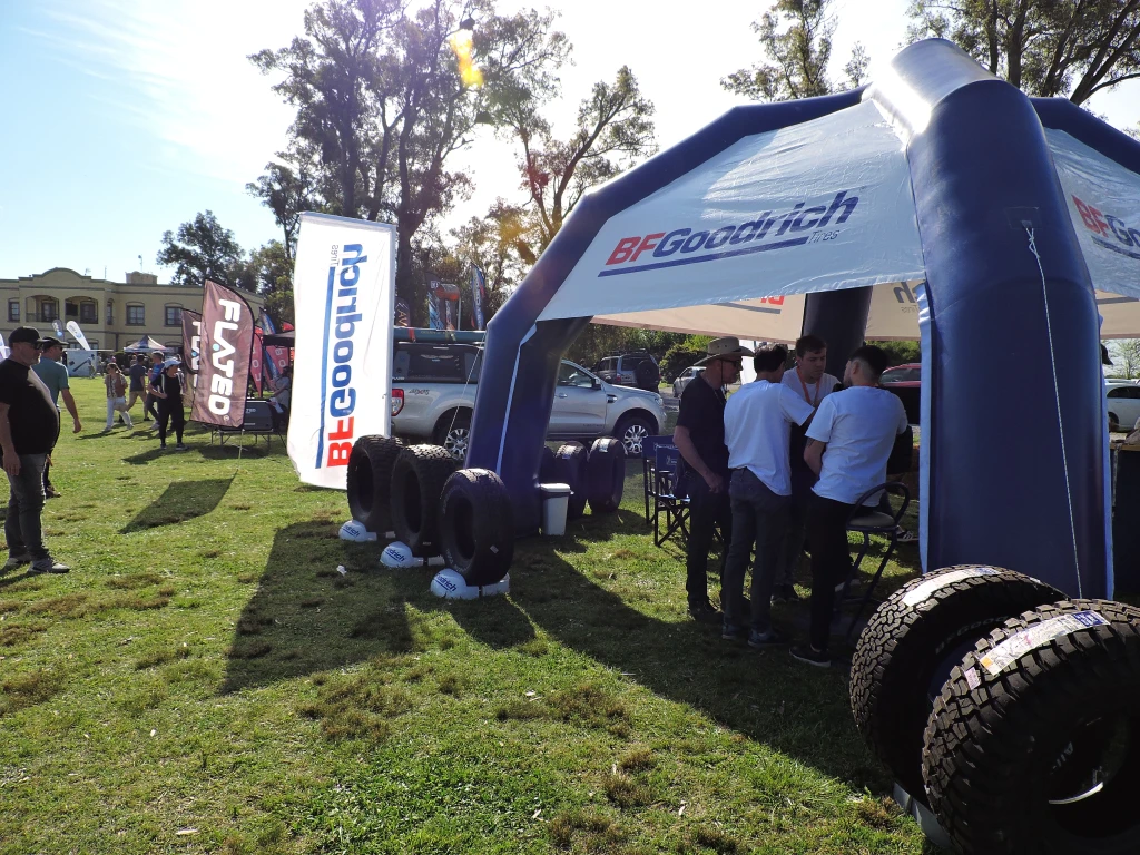 Stand BF Goodrich