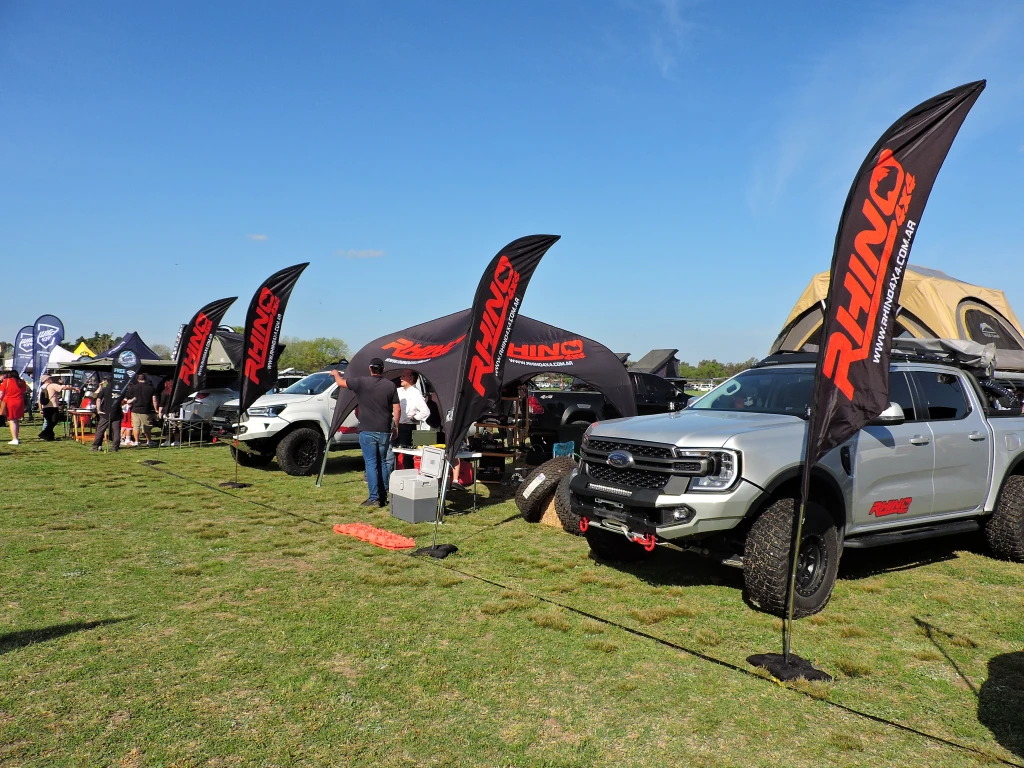 Stand Rhino 4x4
