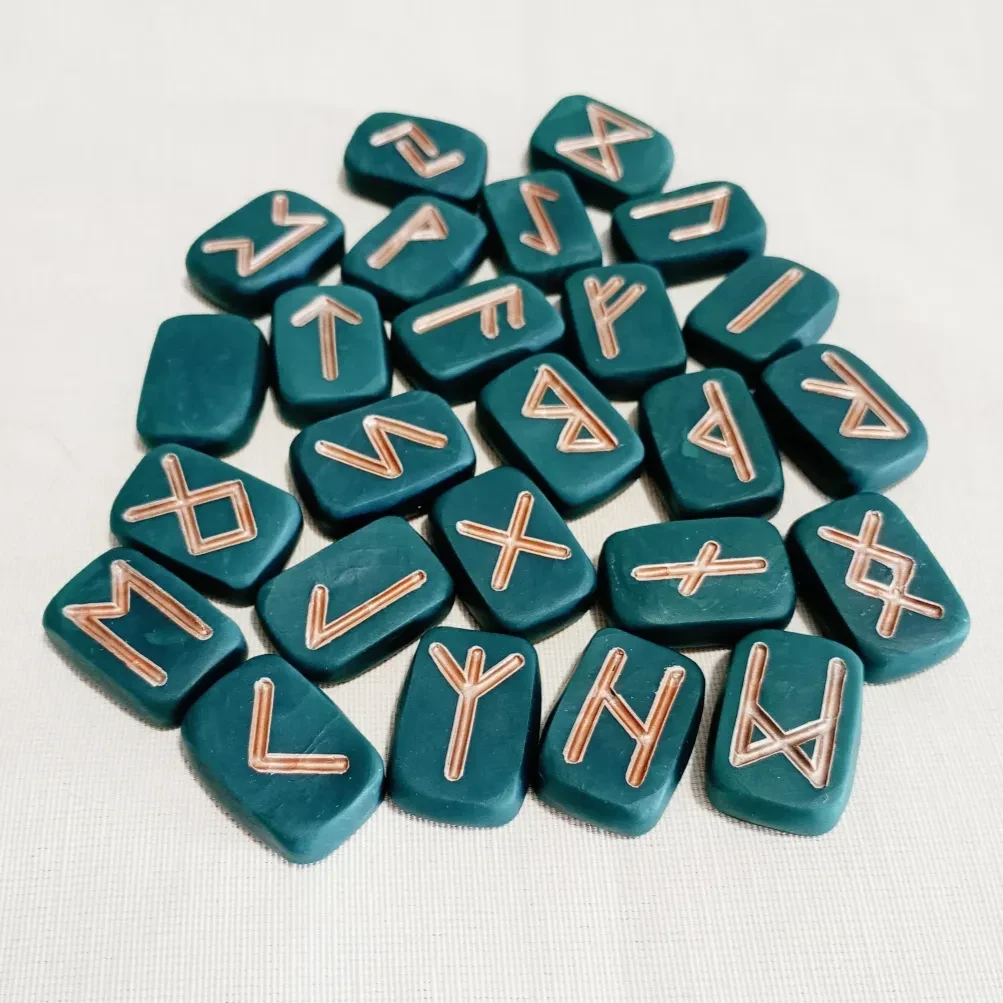 Runas Futhark Artesanales - 25 piezas