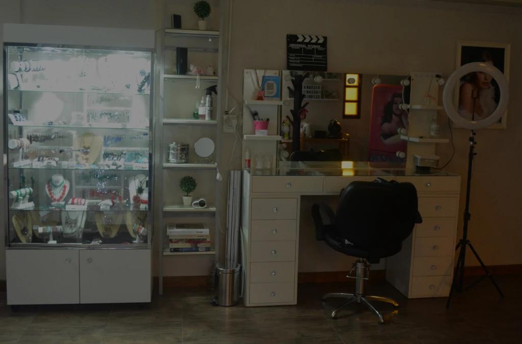DSC0009.webp