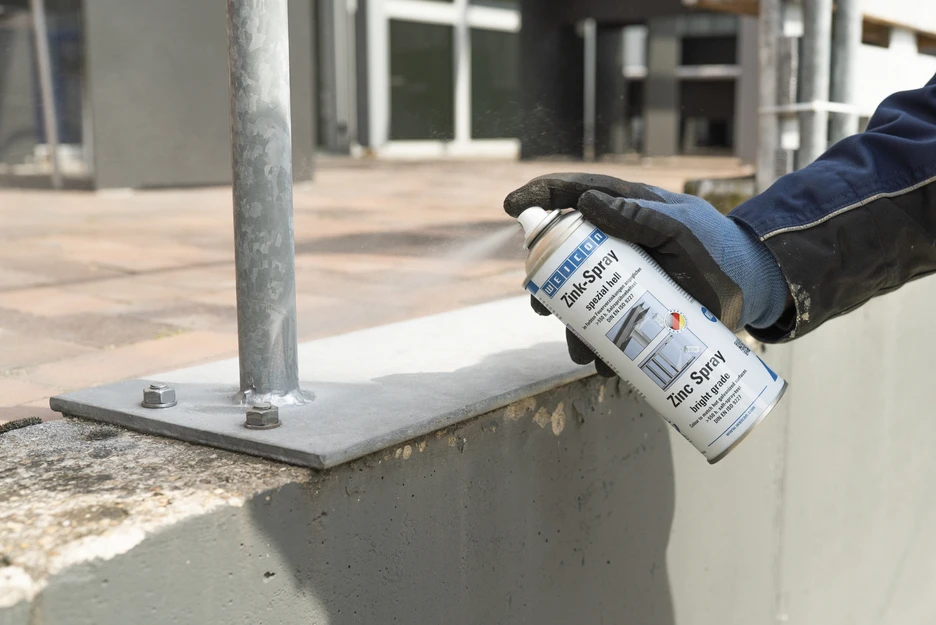 Limpieza antes de aplicar zinc en frío