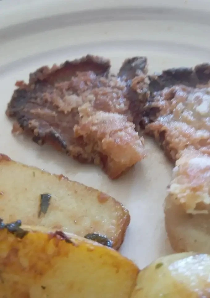 ESCALOPES DE GÍRGOLAS A LA MOSTAZA CON PAS A LA FONDANT
