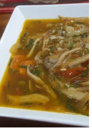 SOPA DE GIRGOLAS
