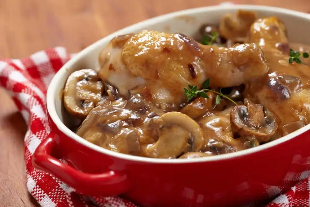 POLLO AL CHAMPIÑON