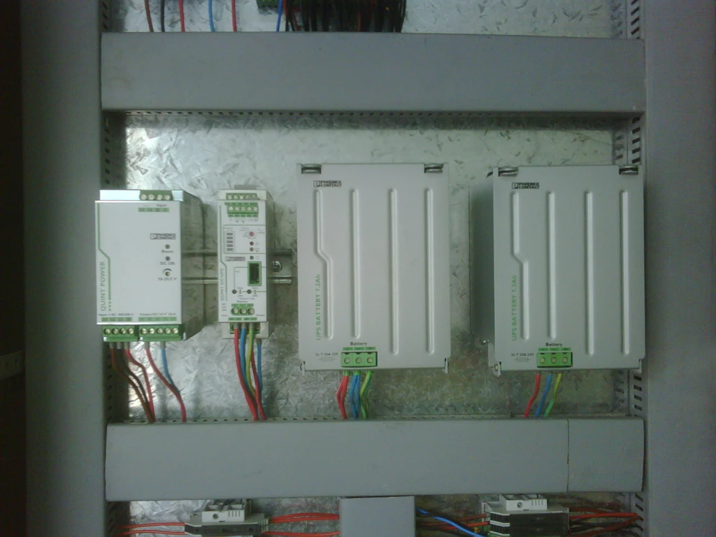 plc3ups.webp