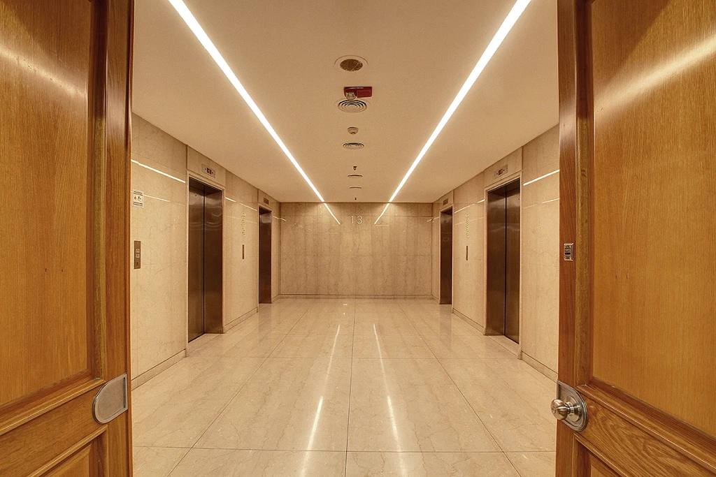 Edificio Banco Santander Río Pisos Varios