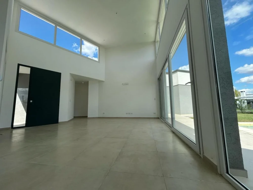 CG61living2.webp