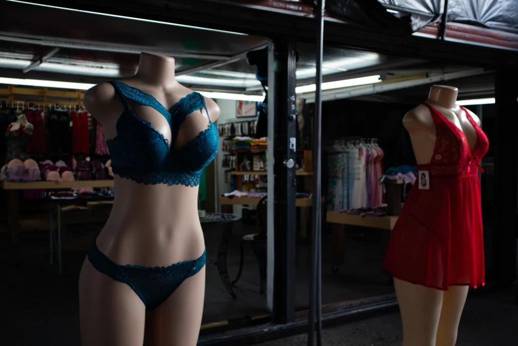 FleaMarket-8.webp
