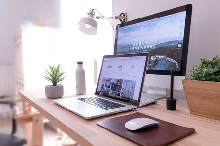 La competencia ya no es en las calles, es en los medios digitales. Transforma tu negocio buscando la mejor  difusión para el
