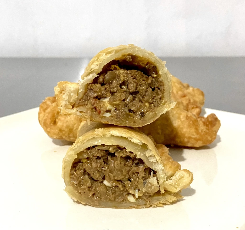 Empanada criolla