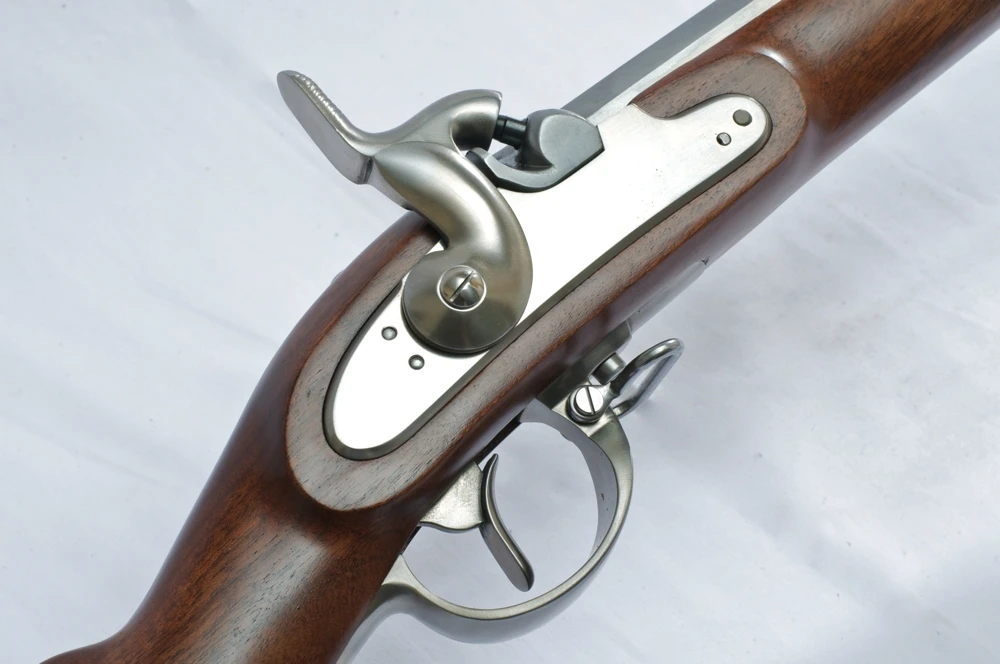 RifleLorenz3.webp